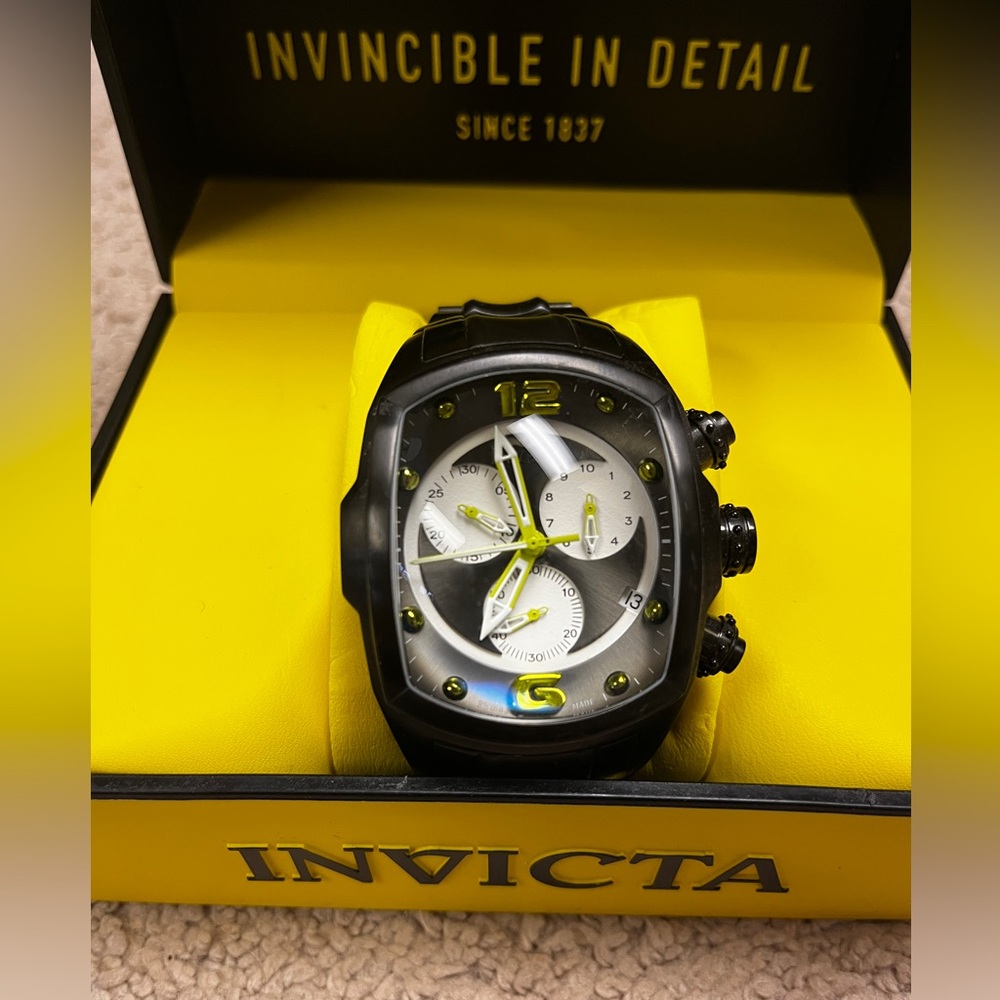 Invicta Lupah Watch